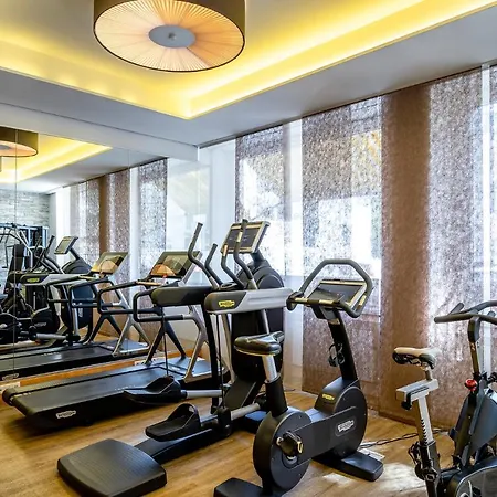 波恩因赛尔高级酒店