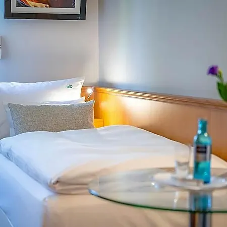 Insel Hotell 4*